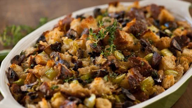 Holiday cornbread stuffing